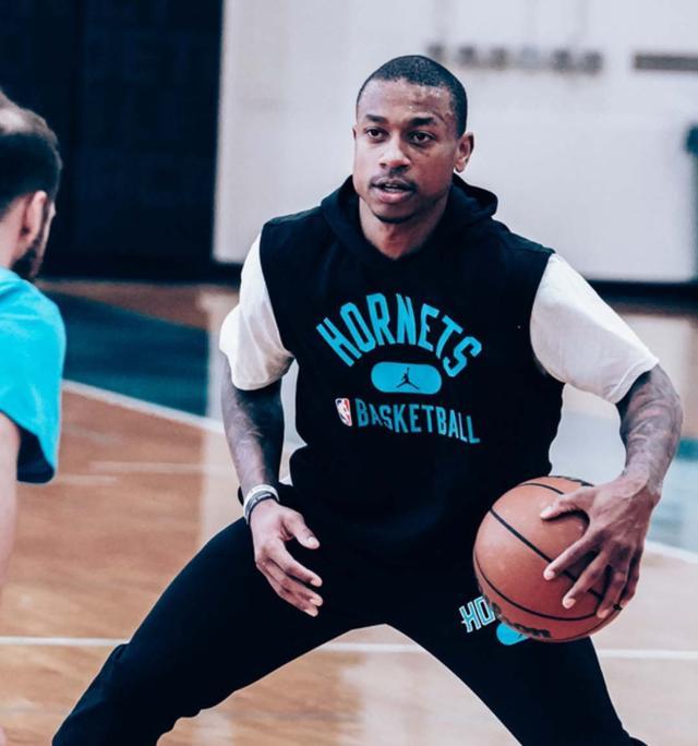 更是一种向 更是一种向